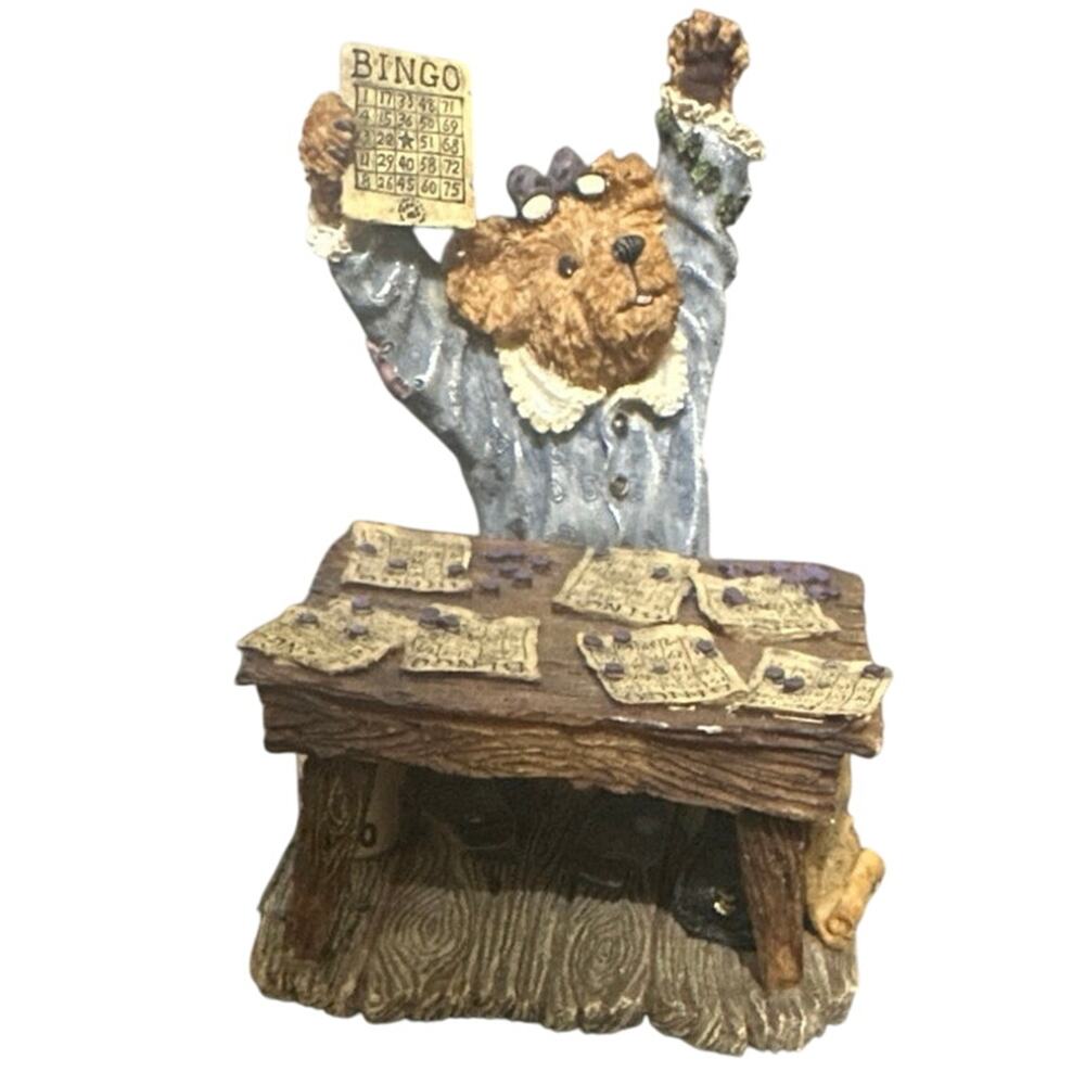 Boyd’s Bears & Friends, the Bearstone collection: Bessie Winsalot…Bingo! 2002